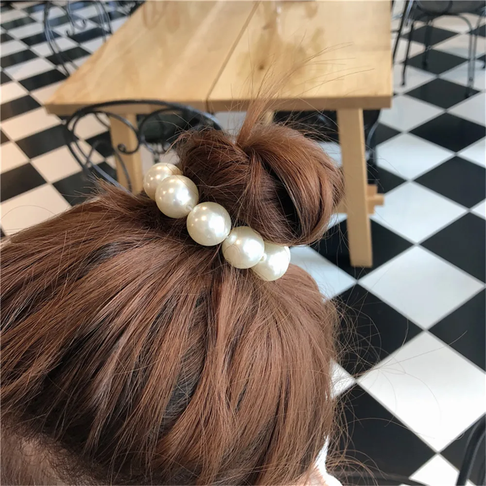 Big Pearl Hair Ties - Image 3