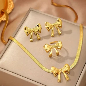 Bow jewellery pair