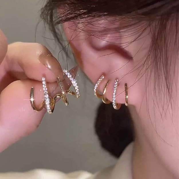Claw Stud Earring